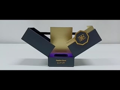 Zwei Türen offener Magnet Parfum Papierbox schwarz EVA Schaumstoff Textur Papierbox