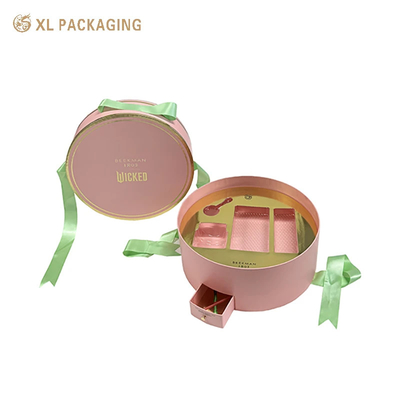 kaufen Custom Luxury Boxes Großhandel Rundes Kosmetikpapier mit einzigartigem Design Mini-Schubladen Box Grünes Bandgriffe und Gold-Tray für Schönheitsartikel Online-Herstellung