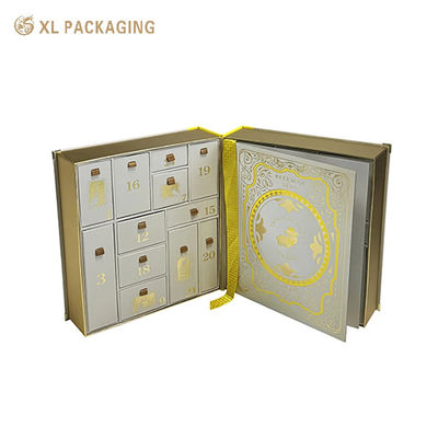 kaufen 24 Slots Magnetischer Adventskalender Geschenkkarton, Buchform Doppelöffnungskarton mit Metall-Eckdekor, maßgeschneiderter Schönheitsverpackungskarton Online-Herstellung