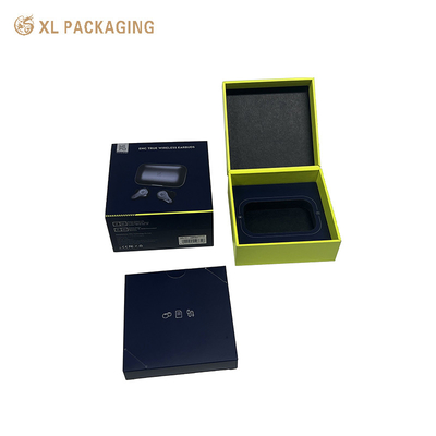Schwarzes starres Papier Kopfhörerverpackungskiste Stoßdichte mobile Bluetooth-Headset-Box mit magnetischem Verschluss Schaum eingefügt Glanz Lamination schlankes Design für drahtlose Ohrhörer Tech-Geschenke