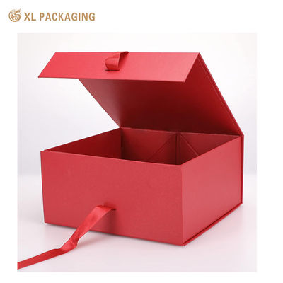 Magnetische Geschenkbox mit Klappdesign und Band für Kleidung und Hautpflege