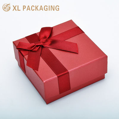 Custom Red Ribbon Bow Schmuck Geschenkbox, starre 2-stückige Deckel Basis Box mit schwarzem Schaum-Einsatz für Ring Ohrring