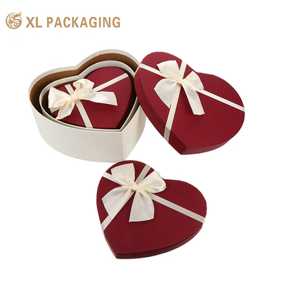Großhandel Valentinstag Herzensform Kiste Schokoladenkiste Verpackung Luxus Schokoladen Geschenk Verpackung Rose Blume Geschenk Papierkisten