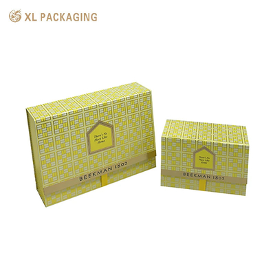 XL-Verpackung Individuelle Luxusboxen Doppel-Tür Geschenkverpackung in Gelb mit metallischem Knopfverschluss und Folienprägung für besondere Anlässe