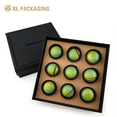 Kundenspezifische Soft Touch Starre 9-teilige umweltfreundliche Schokoladen-Geschenkbox mit Band für die Weihnachtsverpackung